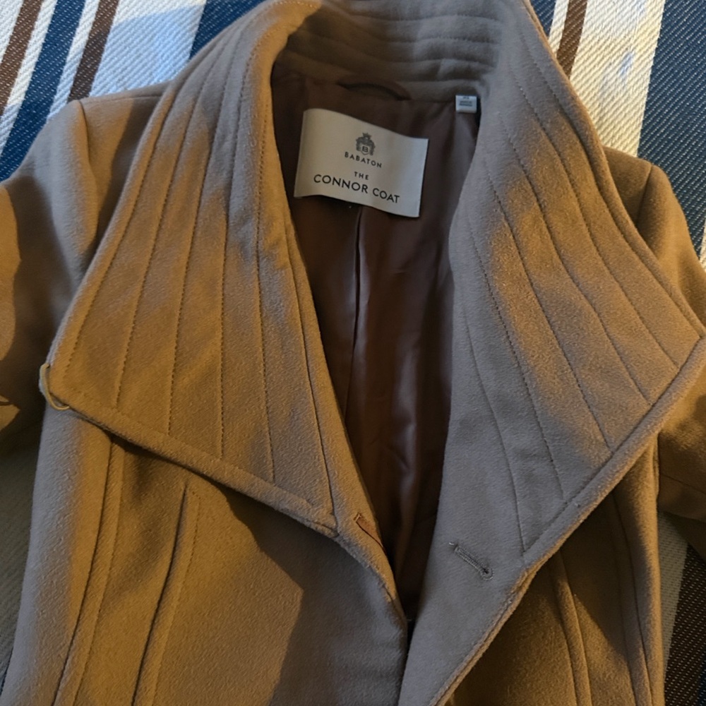 Aritzia Women's Connor Coat - Tan